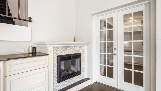 850 SW 87th Lane, Plantation, FL 33324