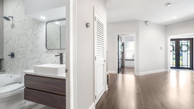 850 SW 87th Lane, Plantation, FL 33324