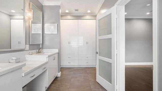 850 SW 87th Lane, Plantation, FL 33324