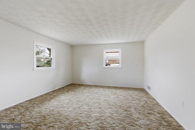 14717 FLINTSTONE LN, Silver Spring, MD 20905