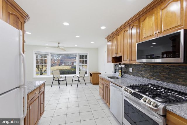 14717 FLINTSTONE LN, Silver Spring, MD 20905