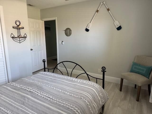 908 SE 10th Street, Deerfield Beach, FL 33441