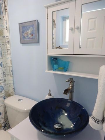 908 SE 10th Street, Deerfield Beach, FL 33441