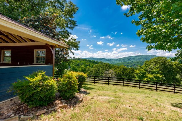 320 Crestview Lane, Dayton, TN 37321