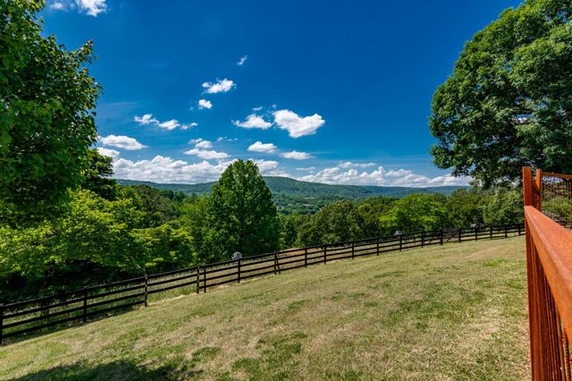 320 Crestview Lane, Dayton, TN 37321