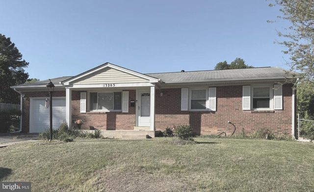 13203 HAMPSHIRE CT, Woodbridge, VA 22193