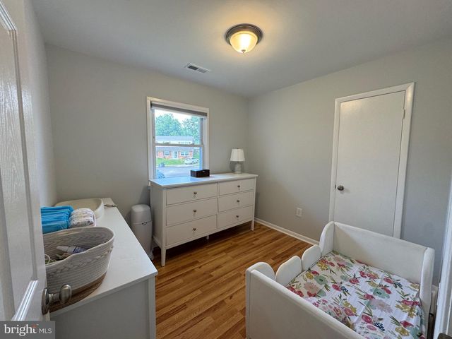13203 HAMPSHIRE CT, Woodbridge, VA 22193