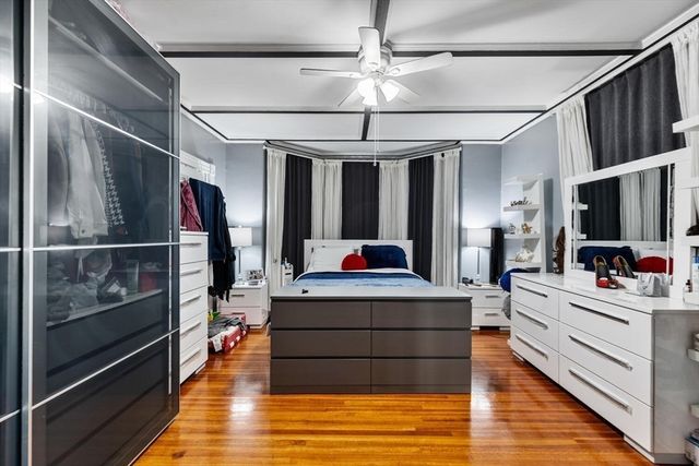 16 Salem St, Lynn, MA 01905