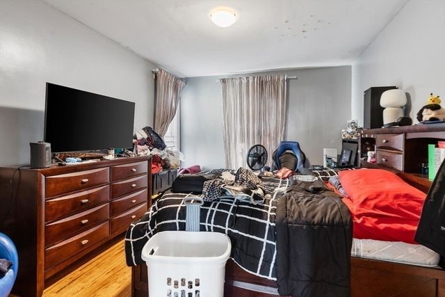 16 Salem St, Lynn, MA 01905