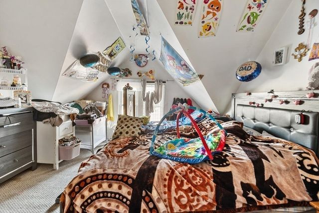 16 Salem St, Lynn, MA 01905