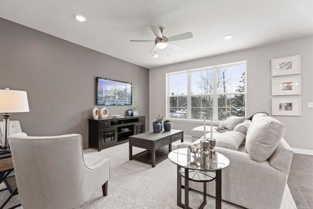 2260 Chase Drive, Howell, MI 48855