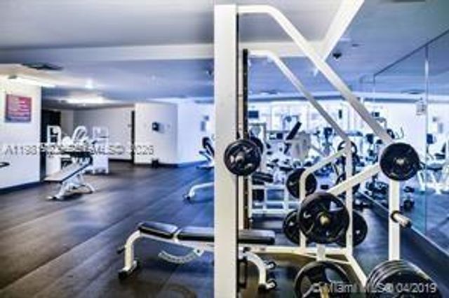 1830 S Ocean Dr 4004, Hallandale Beach, FL 33009