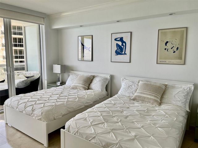 1830 S Ocean Dr 4004, Hallandale Beach, FL 33009