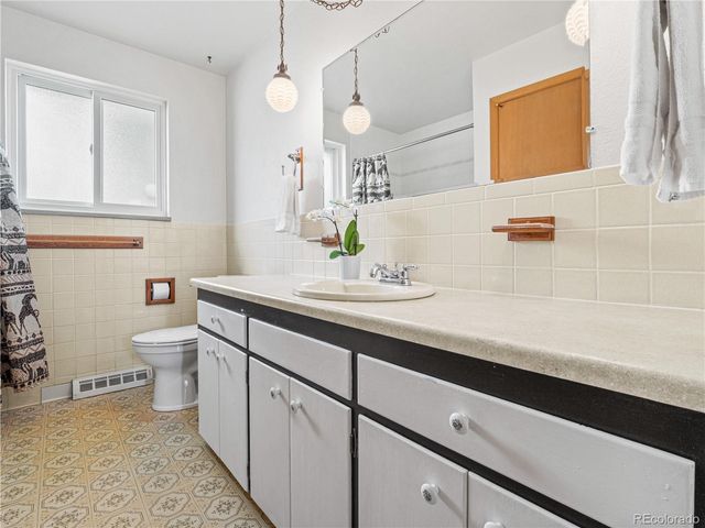 9265 W Kentucky Avenue, Lakewood, CO 80226
