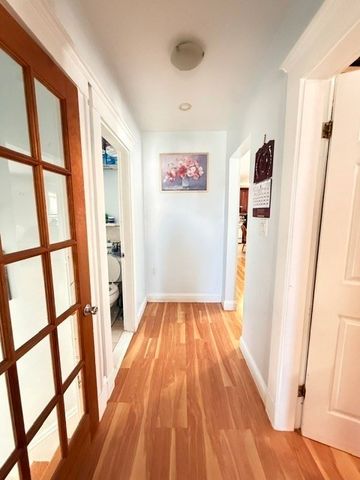 40 Woodbine St, Quincy, MA 02170