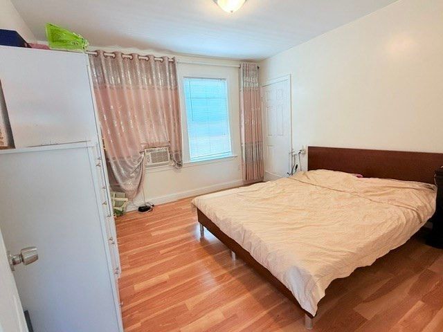 40 Woodbine St, Quincy, MA 02170
