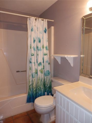 15305 Caravel Dr, Corpus Christi, TX 78418