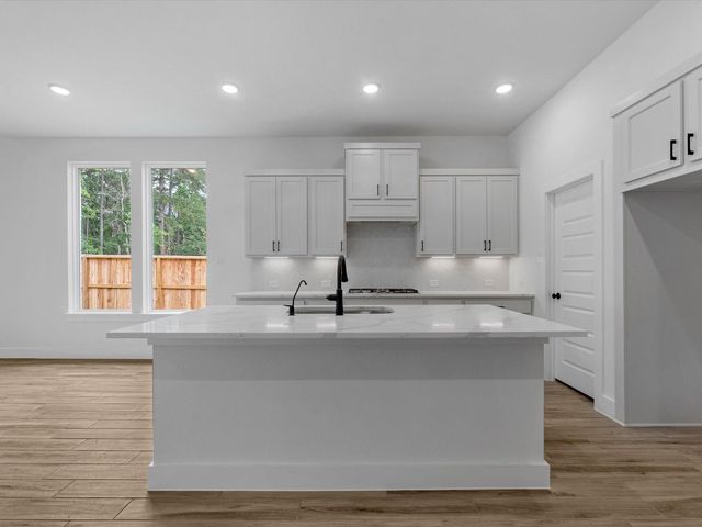 7058 North Lake Clopton Drive, Montgomery, TX 77316