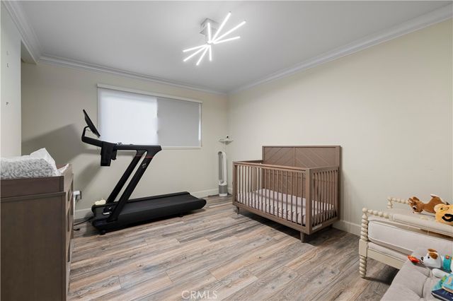 9434 Mclennan, Northridge, CA 91343