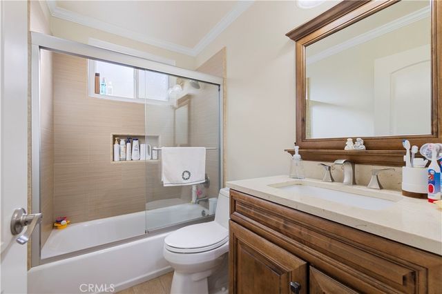 9434 Mclennan, Northridge, CA 91343