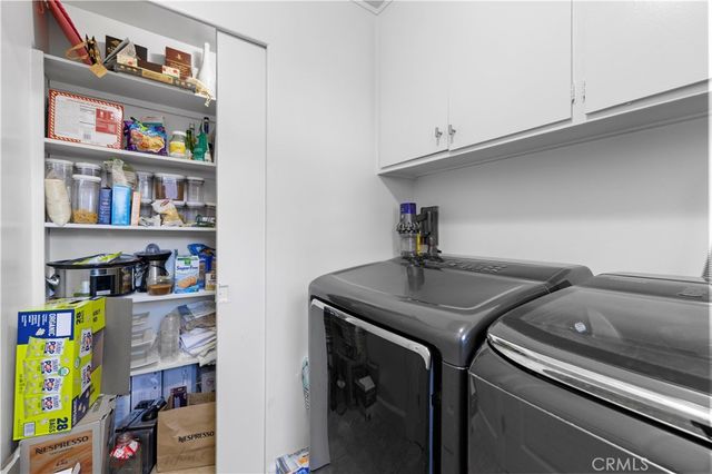 9434 Mclennan, Northridge, CA 91343