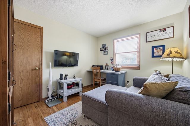 3429 Ridgecrest, North Liberty, IA 52317