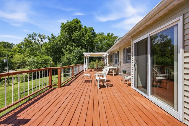 3429 Ridgecrest, North Liberty, IA 52317