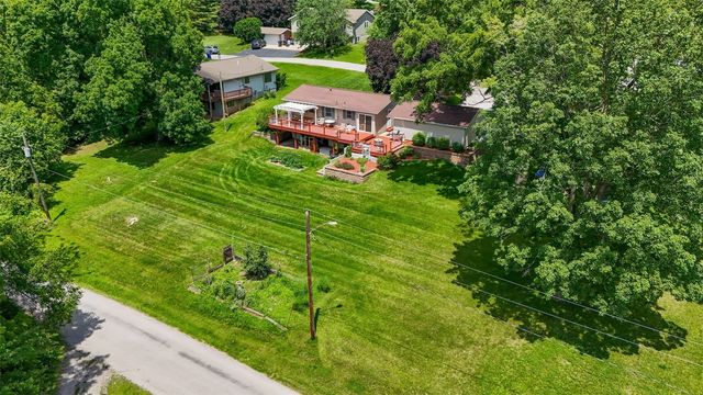 3429 Ridgecrest, North Liberty, IA 52317
