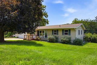 3429 Ridgecrest, North Liberty, IA 52317