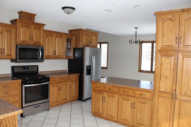 17042 250th Avenue, Paynesville, MN 56362