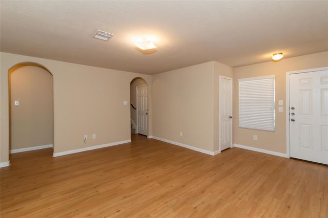 21835 S Werrington Way, Houston, TX 77073