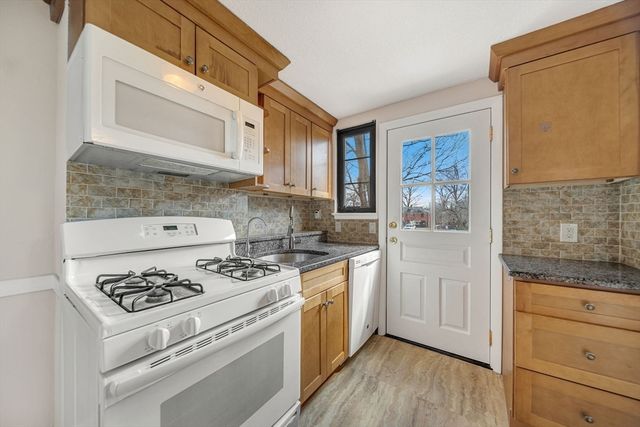 74 Duff St 74, Watertown, MA 02472