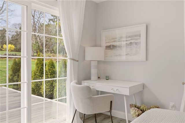 3 Baldwin Road, Middletown, RI 02842
