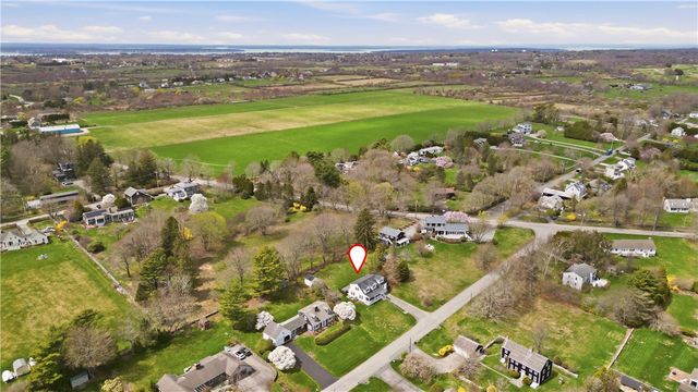 3 Baldwin Road, Middletown, RI 02842