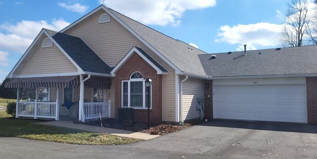 225 Rose CIRCLE, Richland, PA 15044
