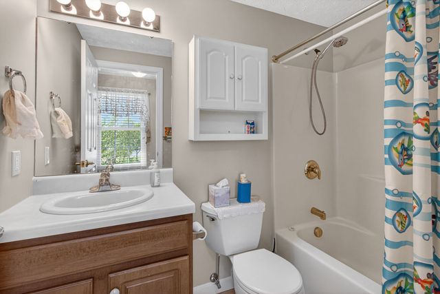 225 Rose CIRCLE, Richland, PA 15044