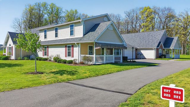225 Rose CIRCLE, Richland, PA 15044