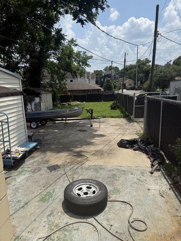 13 Perkins St, Nashville, TN 37210