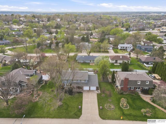 4948 N 105th Street, Omaha, NE 68134