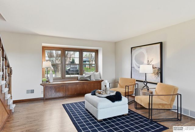 4948 N 105th Street, Omaha, NE 68134