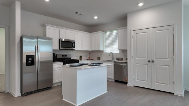 15035 Rustic Moon Road, Conroe, TX 77302