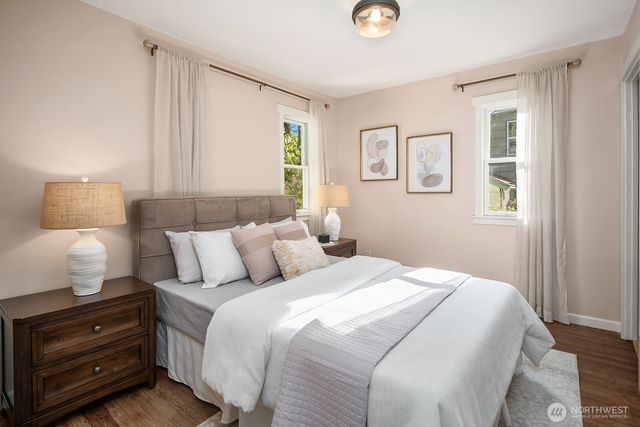 14333 Dayton Avenue N, Seattle, WA 98133