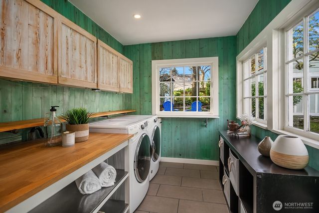 14333 Dayton Avenue N, Seattle, WA 98133