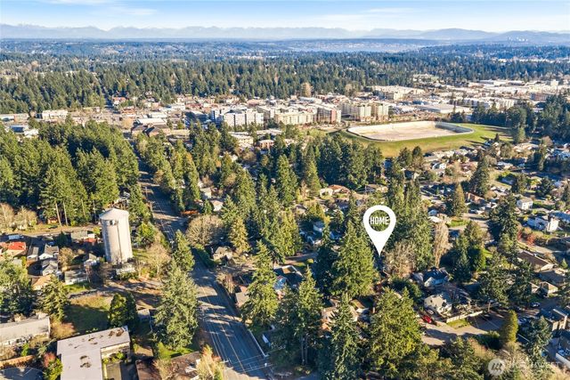 14333 Dayton Avenue N, Seattle, WA 98133