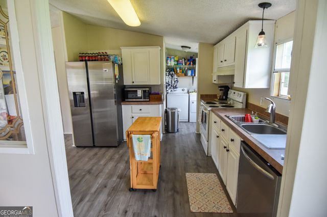 258 Mann Road, Barnesville, GA 30204