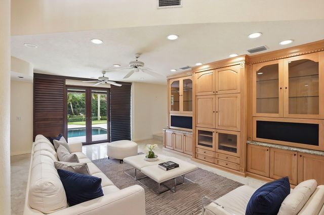 4348 Saint Andrews Drive, Boynton Beach, FL 33436