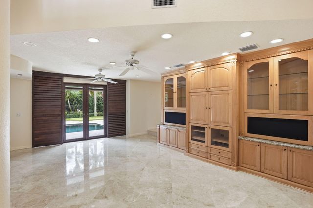 4348 Saint Andrews Drive, Boynton Beach, FL 33436