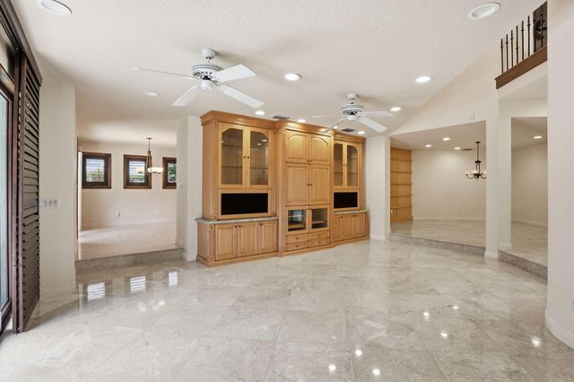 4348 Saint Andrews Drive, Boynton Beach, FL 33436