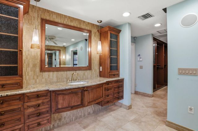 4348 Saint Andrews Drive, Boynton Beach, FL 33436