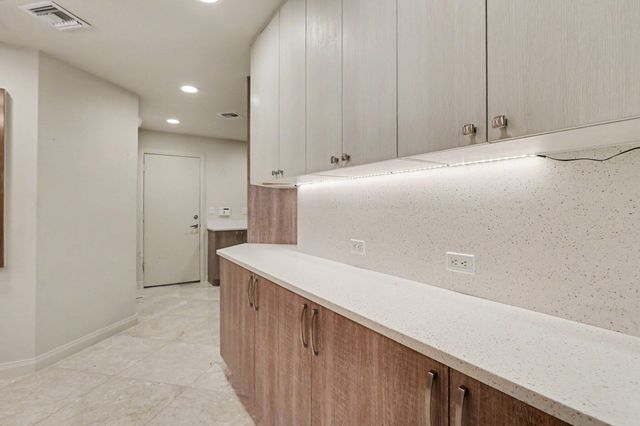 4348 Saint Andrews Drive, Boynton Beach, FL 33436